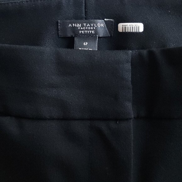Ann Taylor Factory Petite "Suit Separate" Black Straight Leg Ankle Work Trousers - Picture 3 of 3